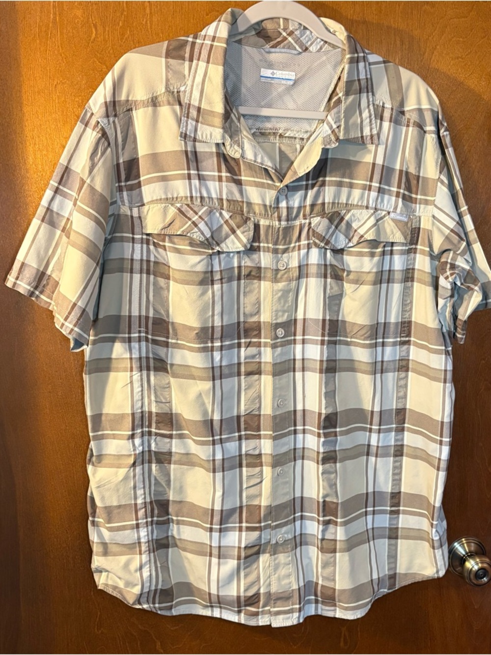 Columbia Brown and Cream Plaid Short-Sleeve Button-Down Shirt